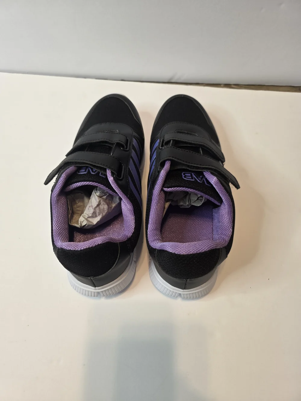Amazon Kids Black and Purple Hook-and-Loop Sneakers